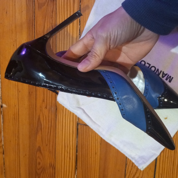 Manolo Blahnik heels - Picture 16 of 16